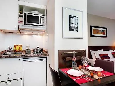 Citadines La Defense Paris Apartmanhotel