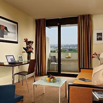 Citadines La Defense Paris