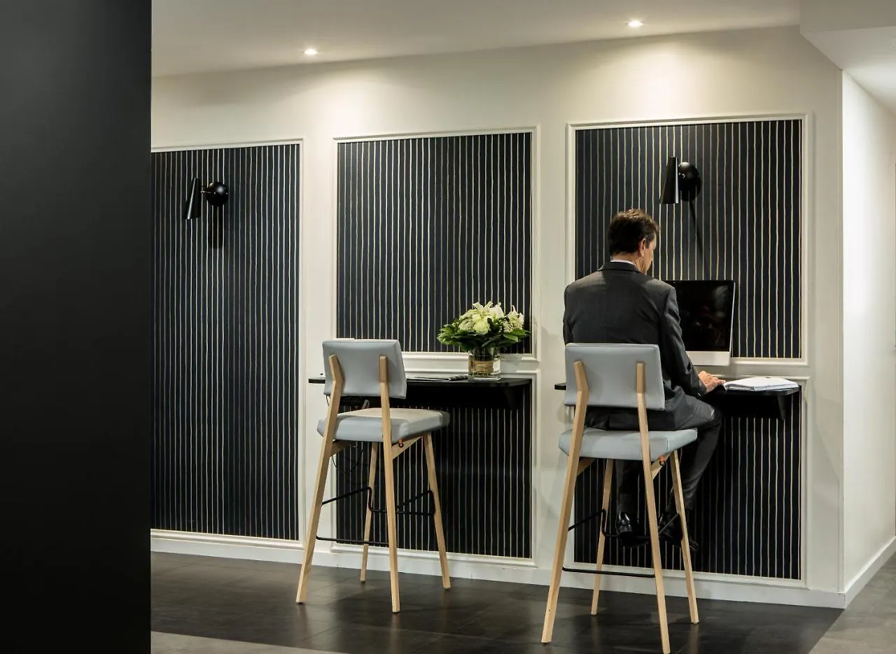 Apartmanhotel Citadines La Defense Paris 4*