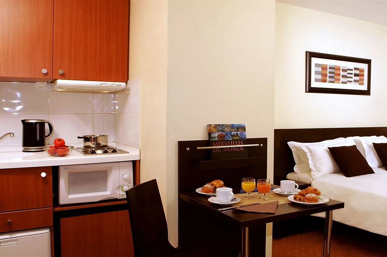 Citadines La Défense Paris Appart hôtel 4*